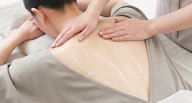 �o�b�N�g���[�g�����g�P�A